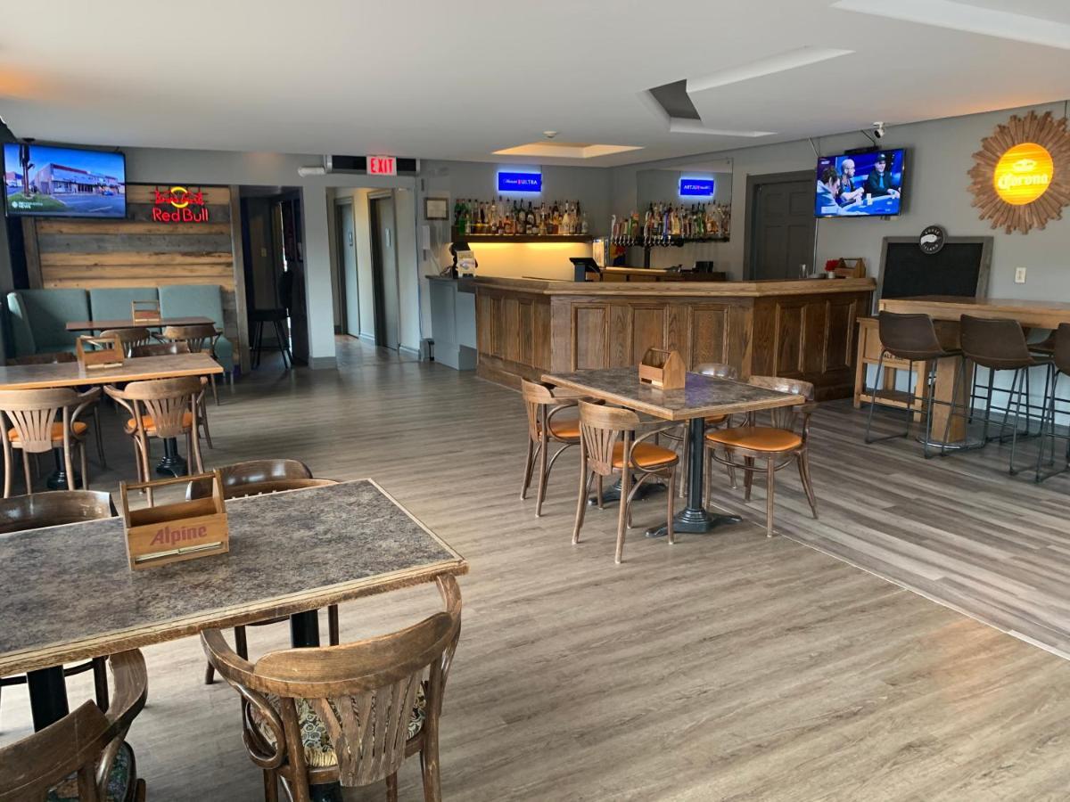 ترورو Stonehouse Motel And Restaurant المظهر الخارجي الصورة