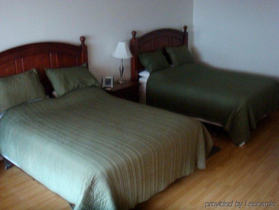 ترورو Stonehouse Motel And Restaurant الغرفة الصورة
